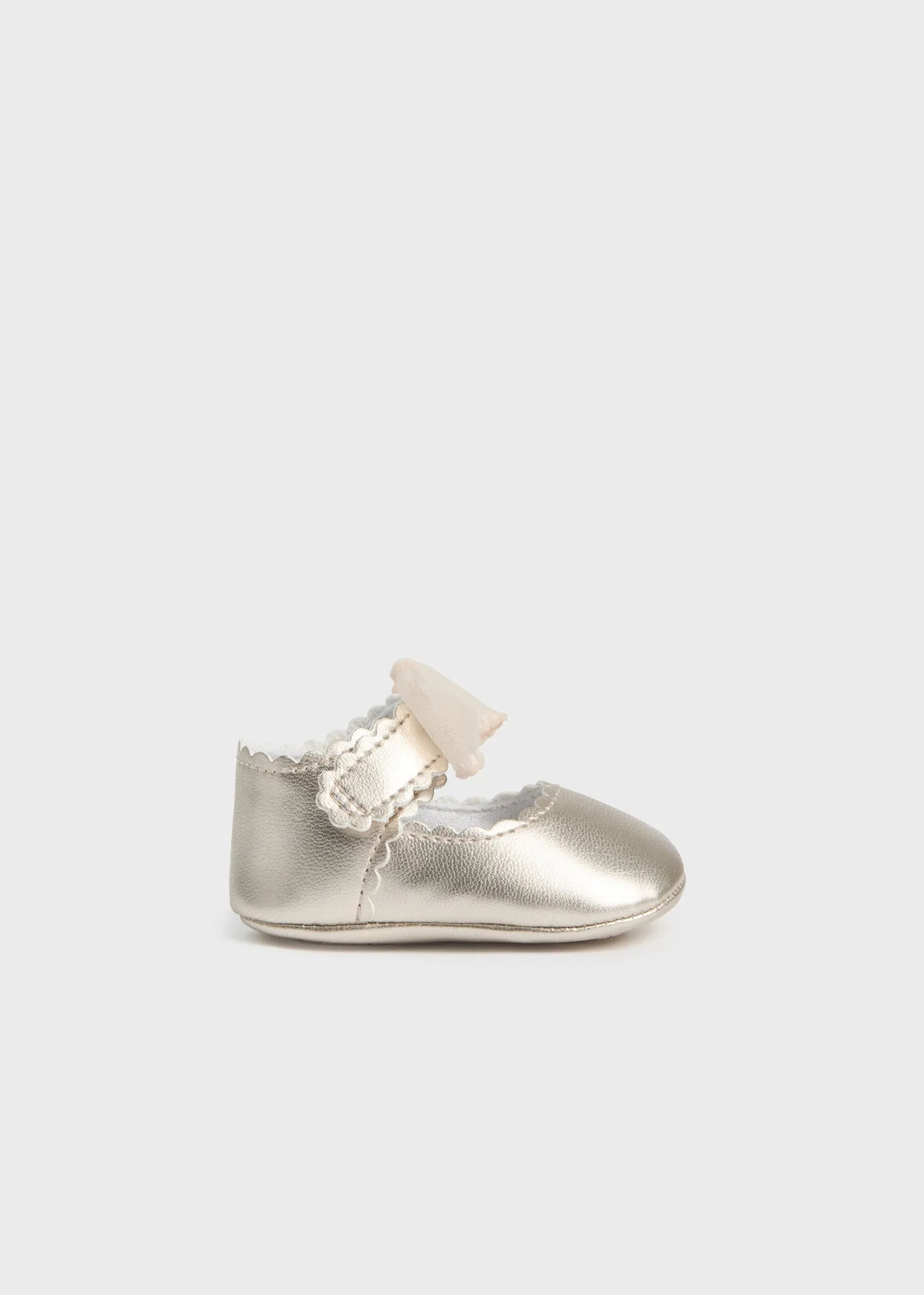 9742 - Bow mary jane for newborn girl - Champagne