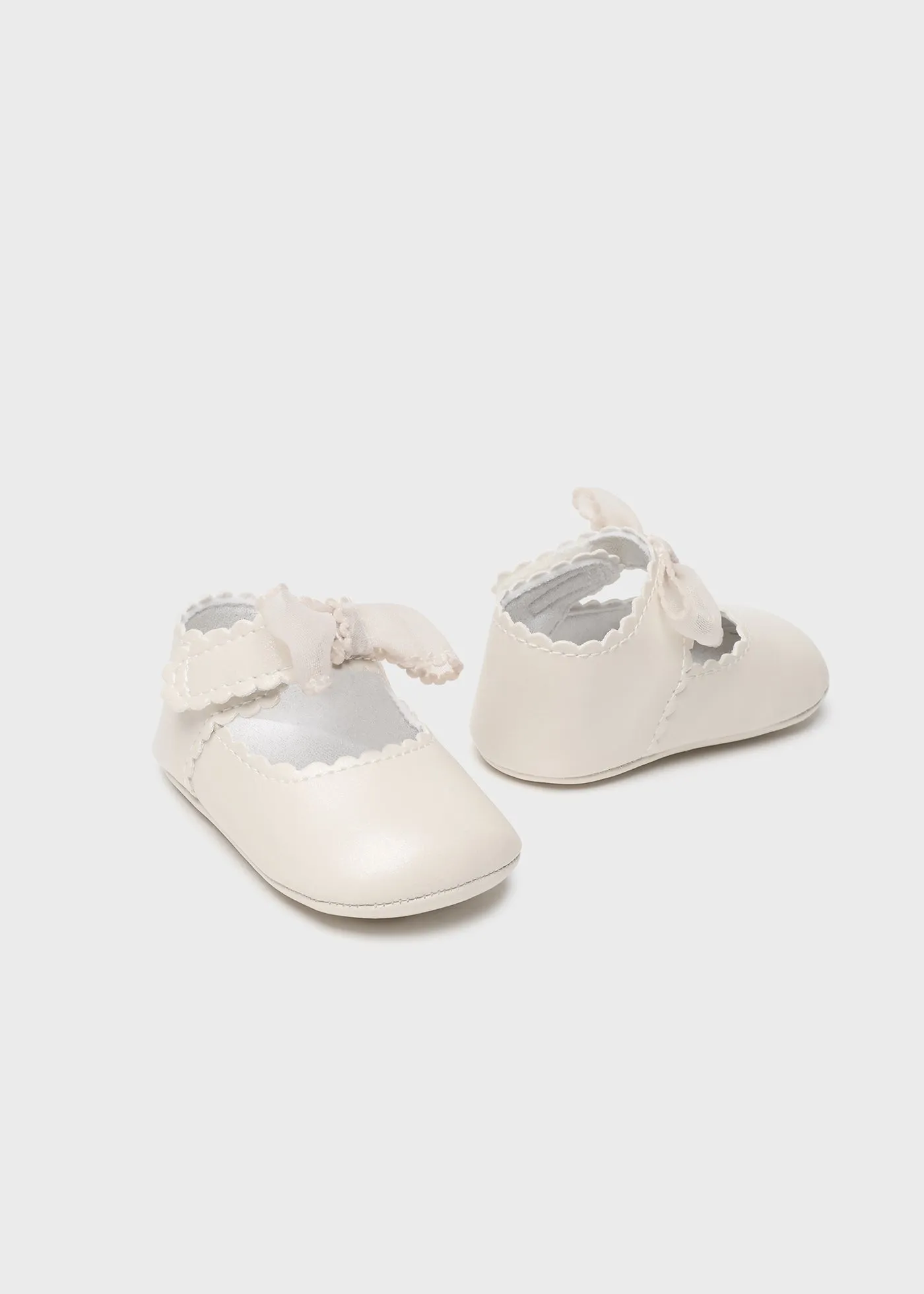 9742 - Bow mary jane for newborn girl - Natural