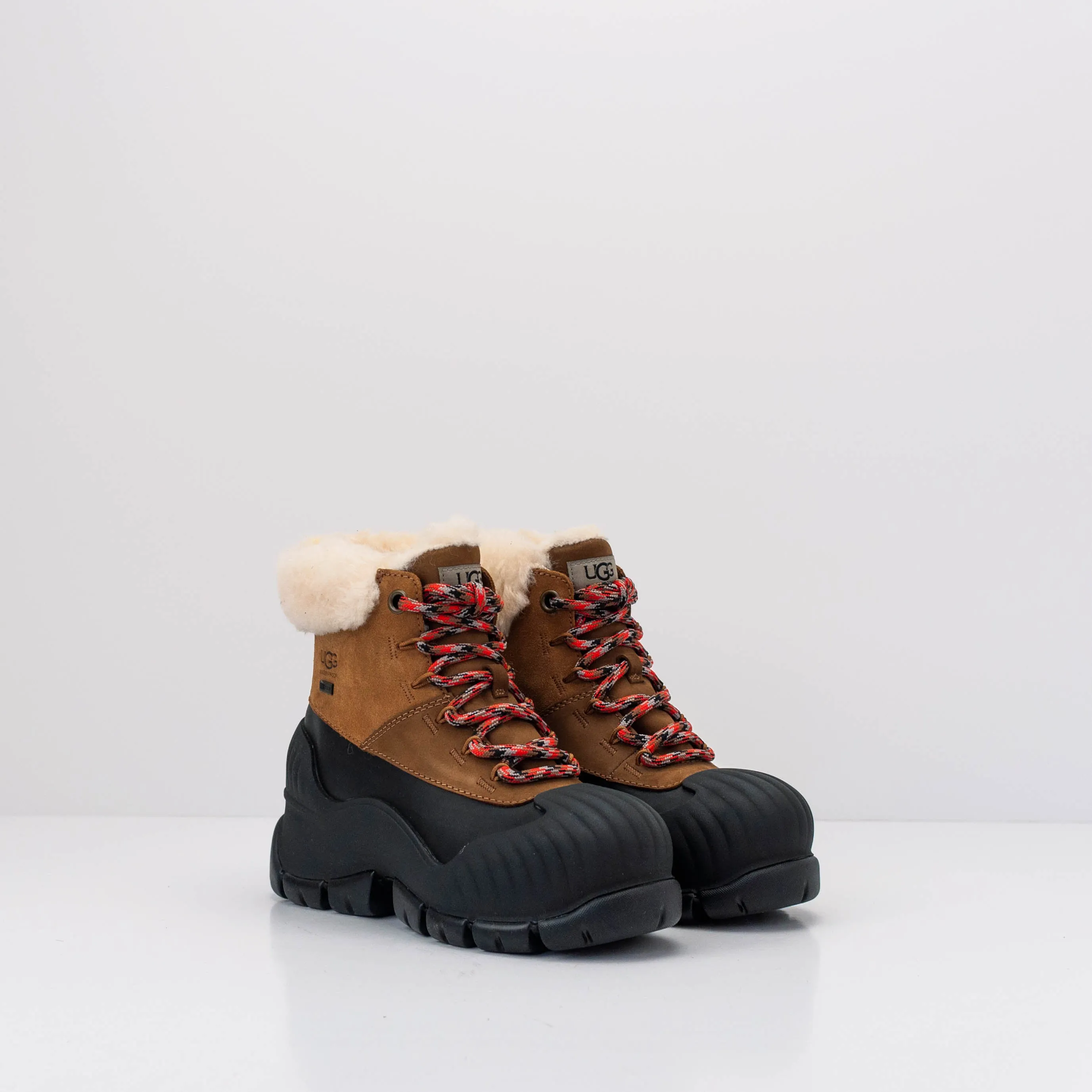 BOTA - UGG - ADIROAM HIKER CHESTNUT