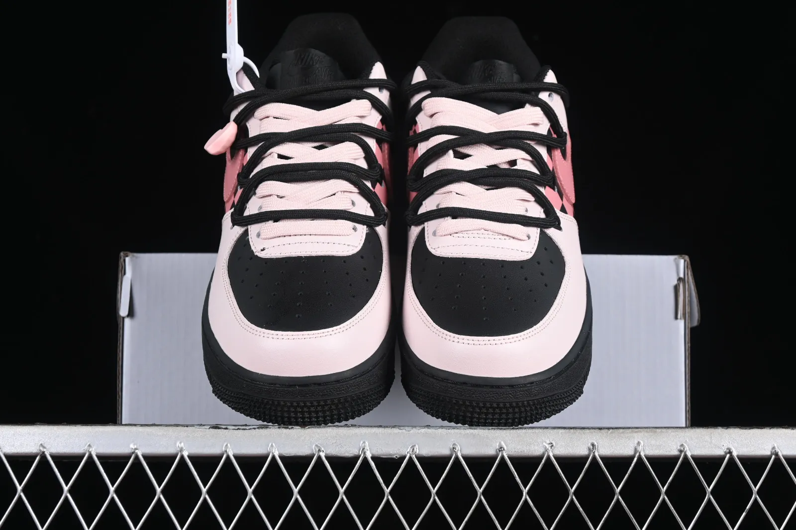 Nike Air Force 1 07 Low Pink Moon Black Pink ZH0316-012