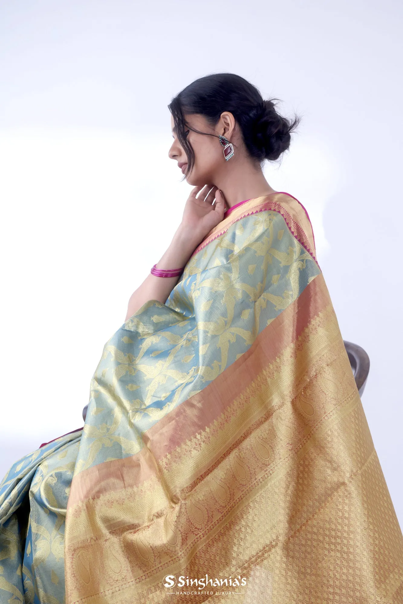 Steel Blue Dual Tone Kanjivaram Saree Peacock Weave